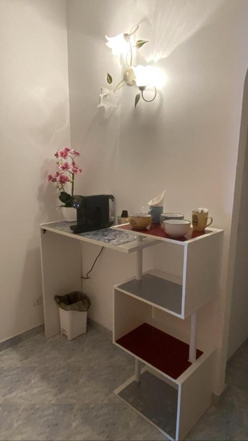 Affittacamere L'Orchidea 文蒂米利亚 外观 照片